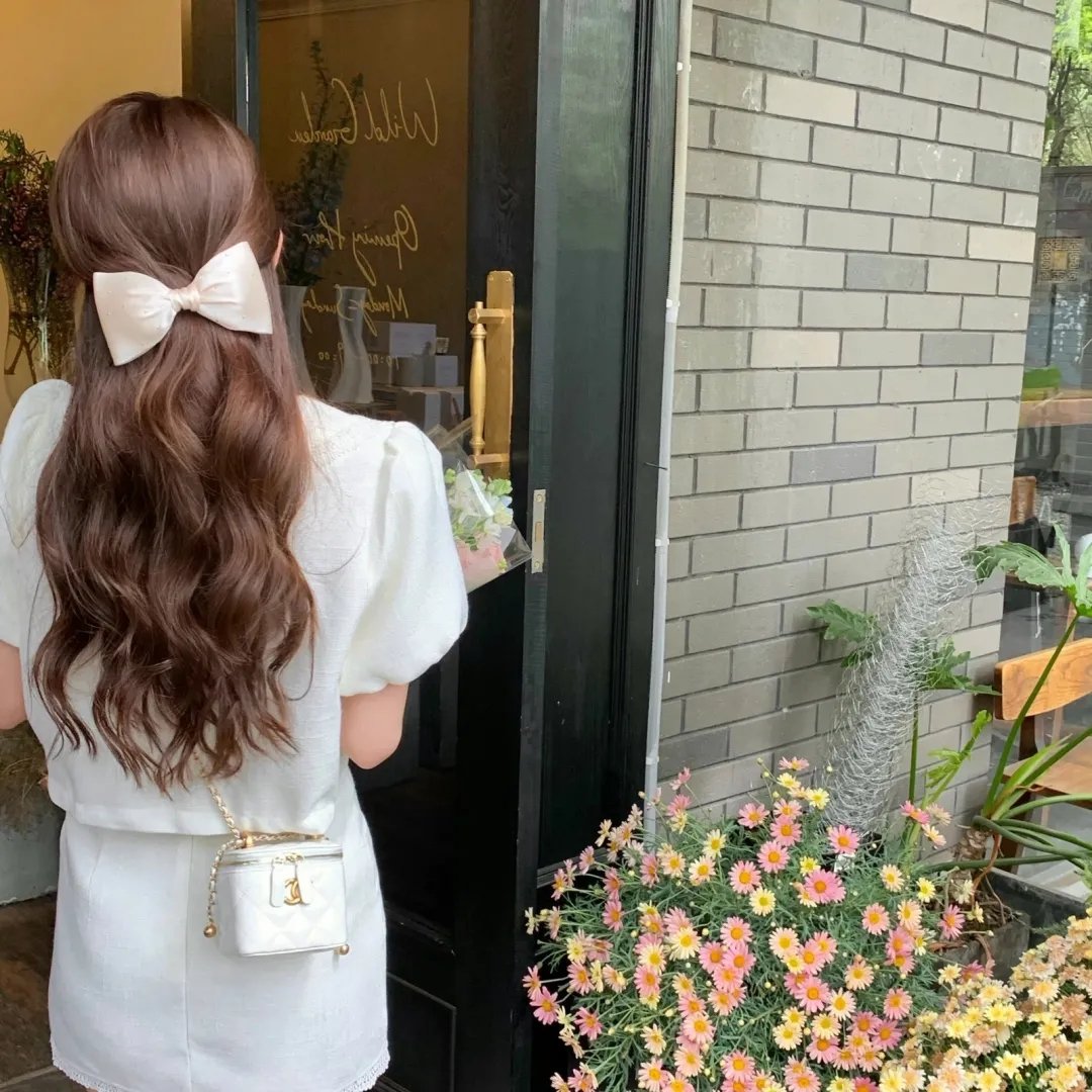 幽冥花开